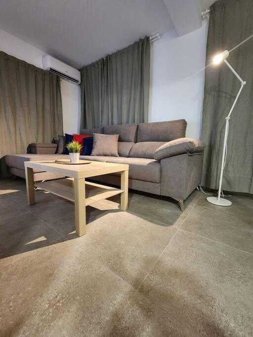 Апартаменты Piso De Diseno Эльче Экстерьер фото